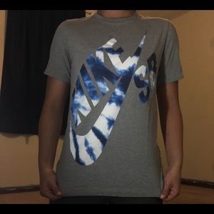 Unique Nike shirt